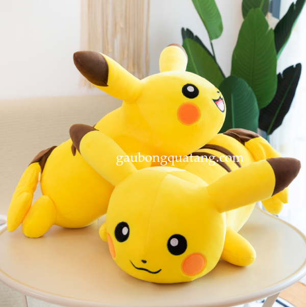 goi om pikachu kem chan 2in1